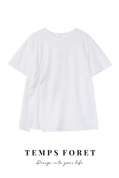 Ležerna ženska majica s 3/4 rukavima i ovalnim izrezom - slobodan model