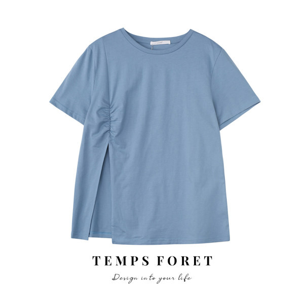 Ležerna ženska majica s 3/4 rukavima i ovalnim izrezom - slobodan model