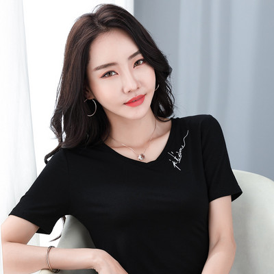 Γυναικεία μπλούζα με κέντημα