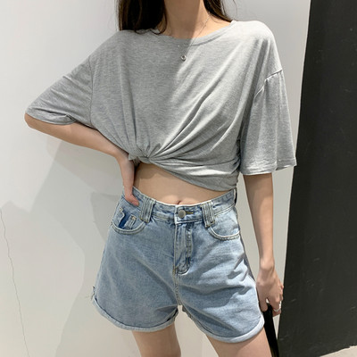 Καλοκαιρινό T-shirt δύο μοντέλα με σχήμα V και οβάλ λαιμόκοψη