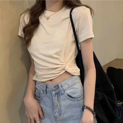 Ženska kratka majica s 3/4 rukavima skupljenim sa strane