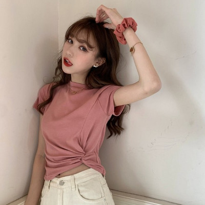 Ženska kratka majica s 3/4 rukavima skupljenim sa strane