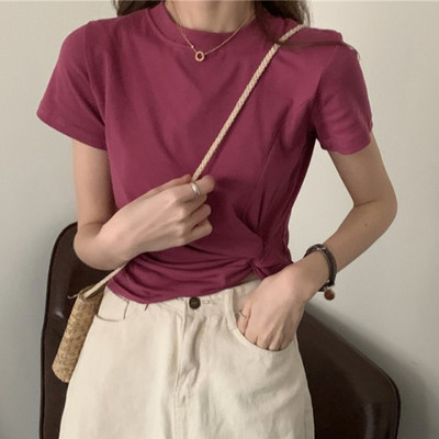 Ženska kratka majica s 3/4 rukavima skupljenim sa strane