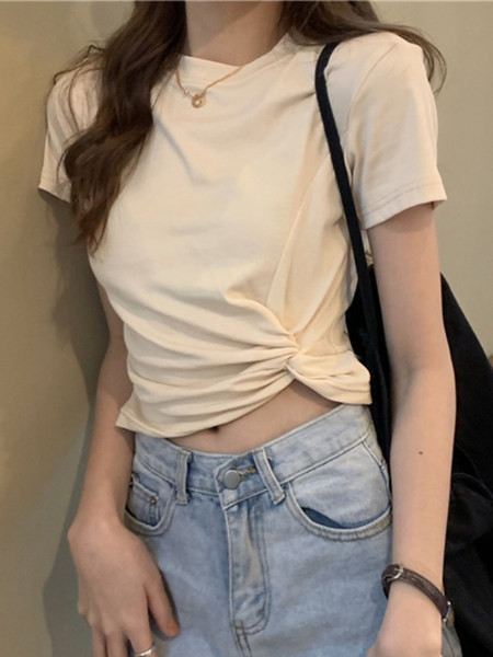 Ženska kratka majica s 3/4 rukavima skupljenim sa strane