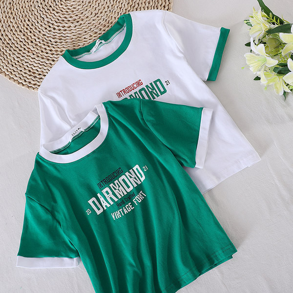 Ženska casual majica s natpisom i okruglim izrezom - dvije boje