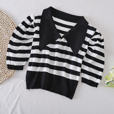 Ριγέ γυναικεία μπλούζα με κοντά μανίκια