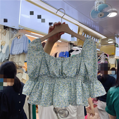 Μοντέρνα γυναικεία μπλούζα με λαιμόκοψη και μανίκια λωτού σε διάφορα χρώματα