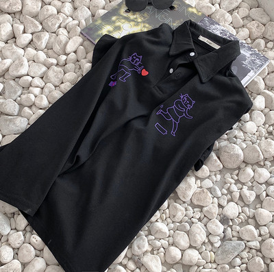 Γυναικείο μπλουζάκι με κλασικό κολάρο και κουμπιά - απλικέ