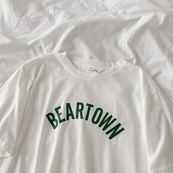 Γυναικείο casual μπλουζάκι με επιγραφή και κοντά μανίκια