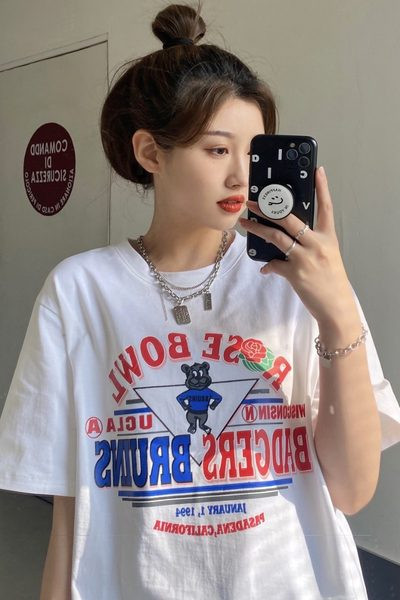 Καλοκαιρινό μπλουζάκι με 3/4 μανίκια και απλικέ για γυναίκες