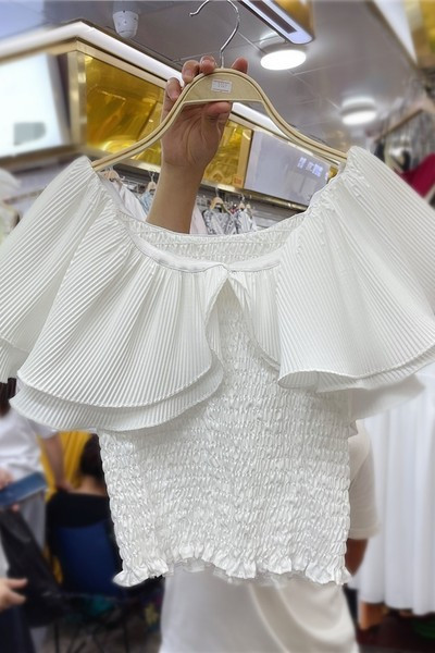 Novi model ženske bluze sa lađa izrezom - u više boja