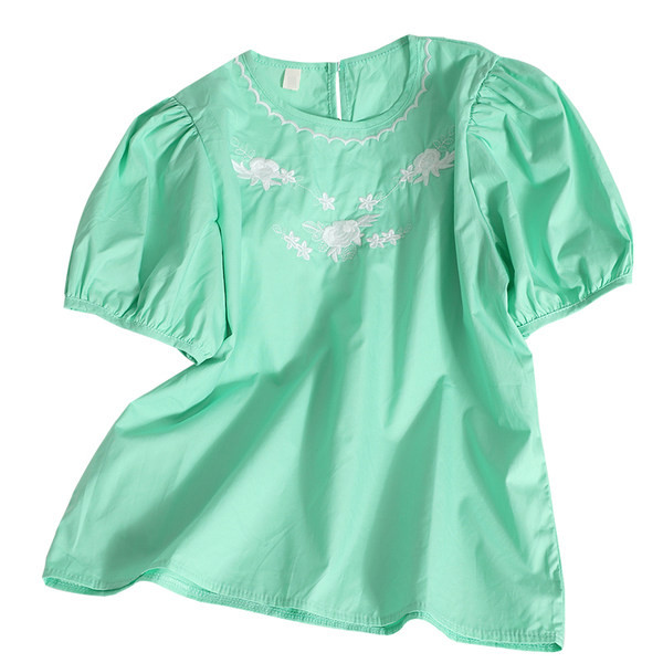 Moderna ženska bluza s cvjetnim vezom i okruglim izrezom