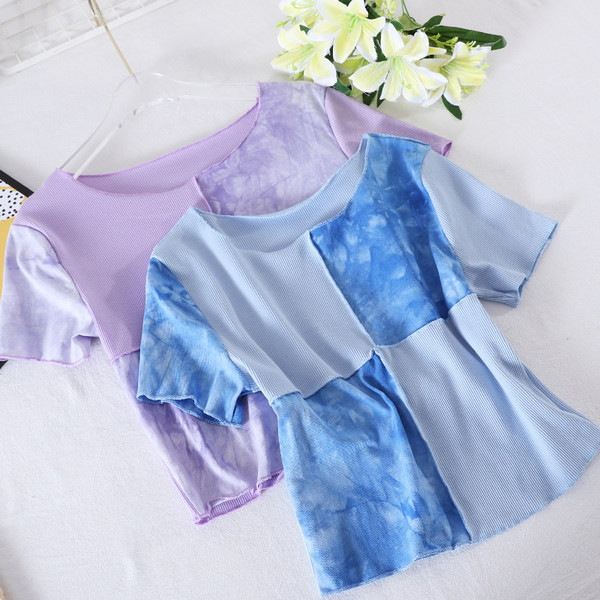 Ženska ležerna bluza s kratkim rukavima i okruglim izrezom