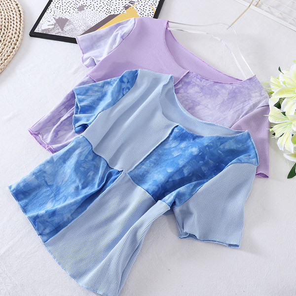 Ženska ležerna bluza s kratkim rukavima i okruglim izrezom