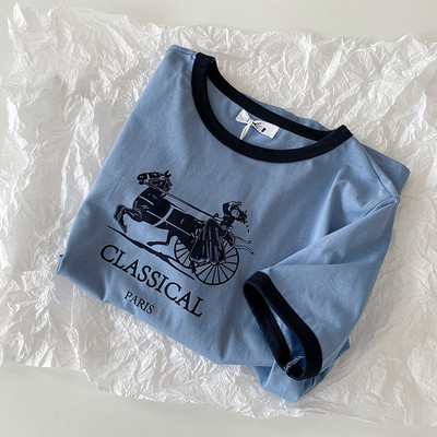 Γυναικείο φαρδιά μπλουζάκι με απλικέ