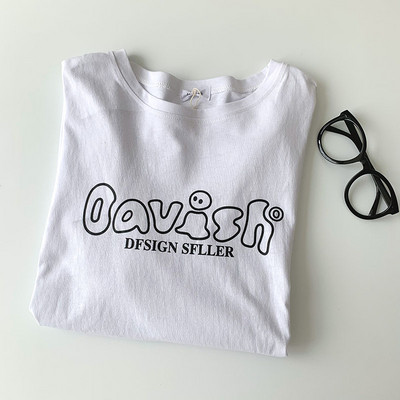 Φαρδύ μοντέλο γυναικείο μπλουζάκι με απλικέ