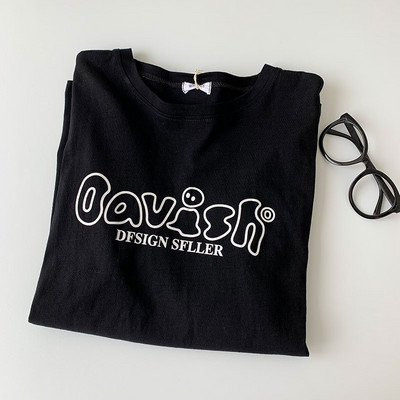 Φαρδύ μοντέλο γυναικείο μπλουζάκι με απλικέ