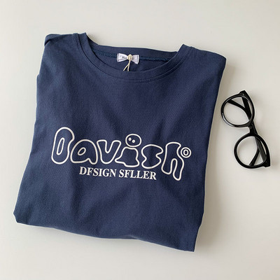 Φαρδύ μοντέλο γυναικείο μπλουζάκι με απλικέ