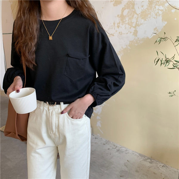 Ανοιξιάτικη μπλούζα με τσέπη και μακριά μανίκια με ελαστικό