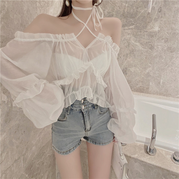 Μοντέρνα γυναικεία μπλούζα με γυμνούς ώμους και μακριά μανίκια σε δύο χρώματα