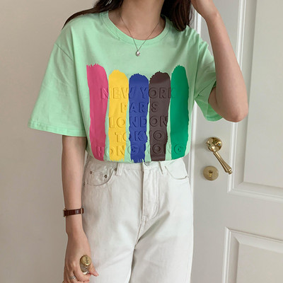 Μοντέρνο καλοκαιρινό μπλουζάκι με πολύχρωμες επιγραφές - νέο μοντέλο
