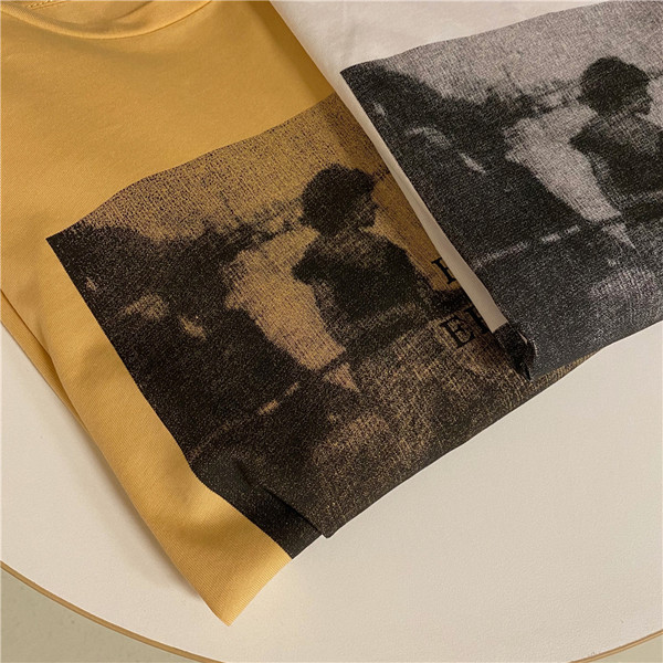 Γυναικείο χαλαρό μπλουζάκι με τύπωμα και μανίκια 3/4