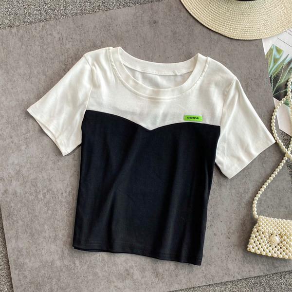 Moderna ženska majica s okruglim izrezom u tri boje