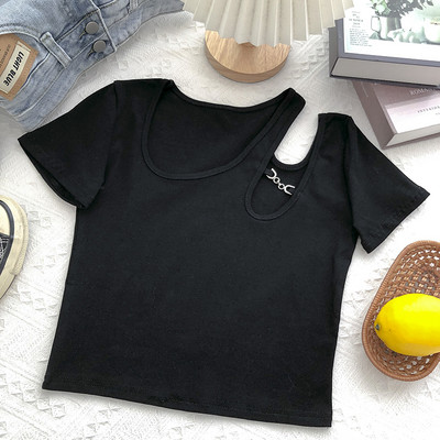 Jednobojna ženska majica s okruglim izrezom i kratkim rukavima