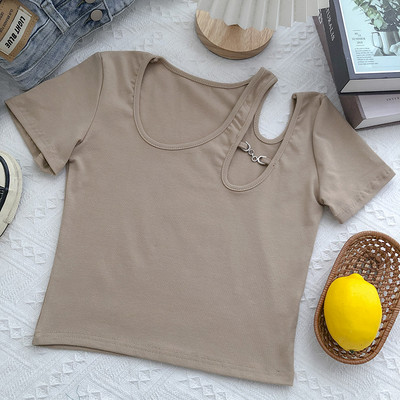 Jednobojna ženska majica s okruglim izrezom i kratkim rukavima