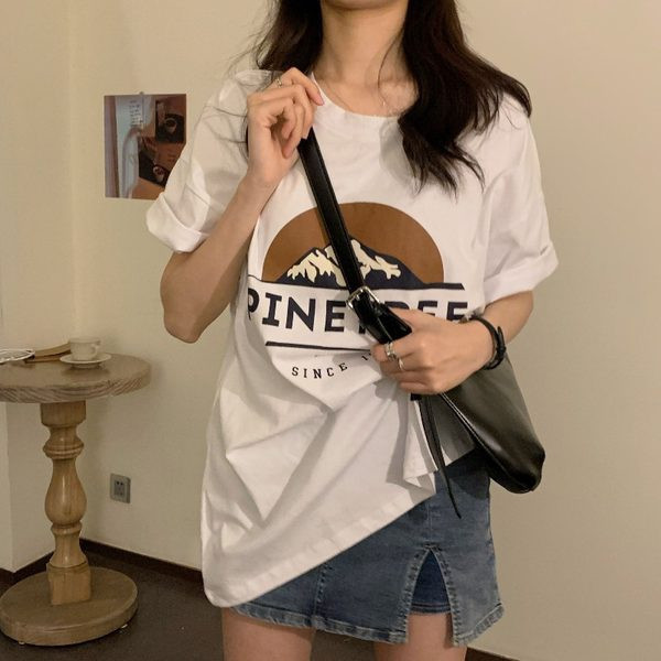 Ženska retro majica s natpisom i O izrezom