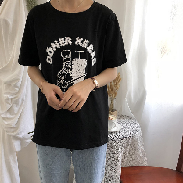 Casual μπλουζάκι με απλικέ και κοντά μανίκια