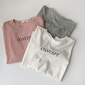 Γυναικείο μπλουζάκι με επιγραφή και κοντά μανίκια