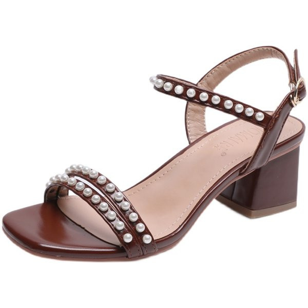 Novi model ženskih sandala od umjetne kože sa perlicama