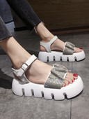 Γυναικεία casual σανδάλια διακοσμημένα με πέτρες και λουράκι