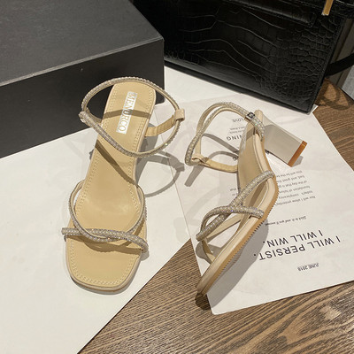 Ženske sandale sa debelom petom i kamenčićima