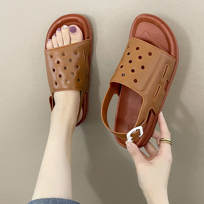 Γυναικεία casual σανδάλια κατάλληλα για την παραλία