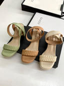 Γυναικεία έκο δερμάτινα σανδάλια με τακούνι και λουράκι 8 cm