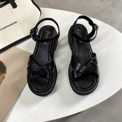 Ženske kožne sandale s remenom i platformom od 5 cm