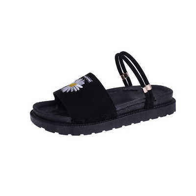 Ženske sandale s izvezenim cvijetom i metalnim elementom