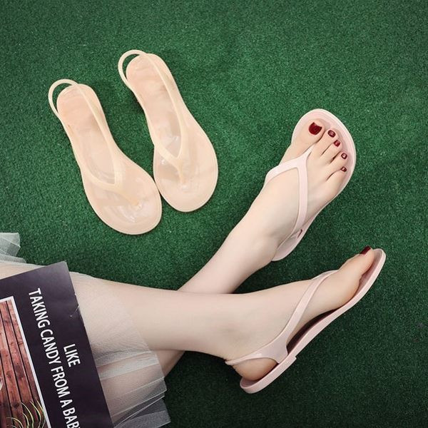 Ženske sandale između prstiju od silikona i ravnog potplata