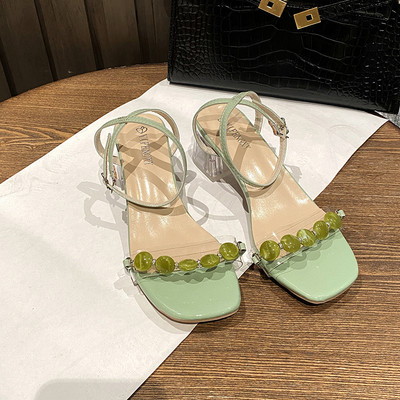 Moteriškos basutės su karoliukais ir 5 cm kulnu