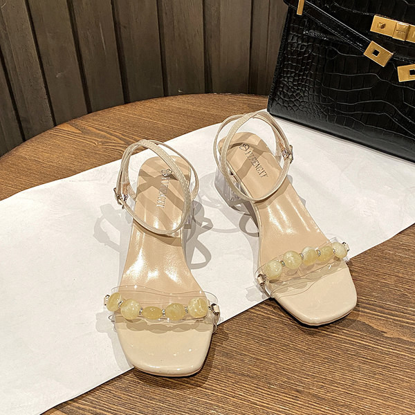 Moteriškos basutės su karoliukais ir 5 cm kulnu