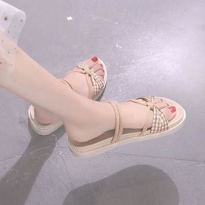 Paprasti moteriški sandalai su ekologiškomis zomšos petnešėlėmis