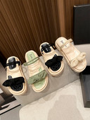 Casual γυναικεία σανδάλια με κορδέλα