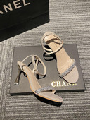 Moderne ženske sandale sa kopčom i kamenčićima