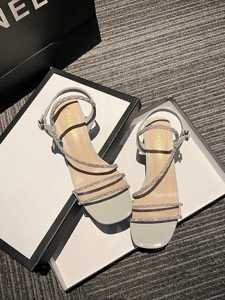 Moderne ženske sandale sa kamenčićima i petom debljine 5,5 cm