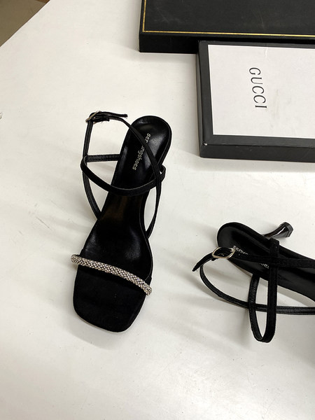 Crne ženske sandale na tanku petu 7,5 cm