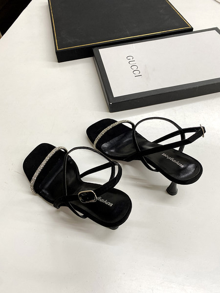 Crne ženske sandale na tanku petu 7,5 cm