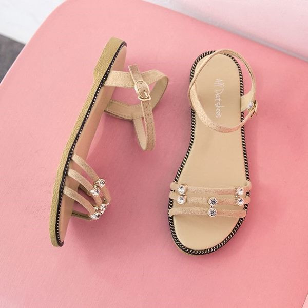 Sieviešu ikdienas sandales ar sprādzi un akmeņiem