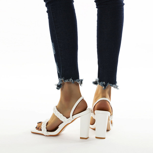 Novi model ženskih sandala na visoku petu sa petom od 8 cm